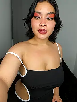 zoe love18 online show from 07/20/26, 03:32