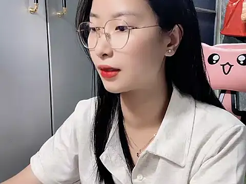 Snapshot of Linne6789 chatting on 03/02/26, 03:09 Linne6789 online show from 03/02/26, 03:09