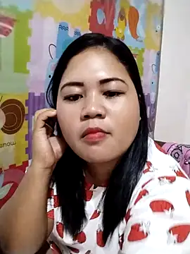 Snapshot of biggbooty15 chatting on 02/16/26, 05:31 biggbooty15 online show from 02/16/26, 05:31