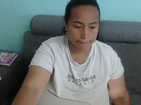 Snapshot of BustySexy_Nataly chatting on 02/22/26, 05:11 BustySexy Nataly online show from 02/22/26, 05:11