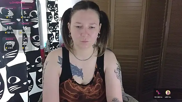 Snapshot of Ozalin_ chatting on 07/15/26, 11:26 Ozalin online show from 07/15/26, 11:26