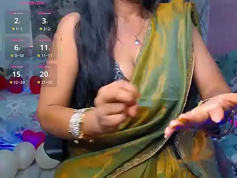 ELIZA 01 online show from 04/13/26, 04:40