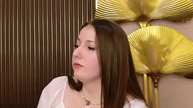 Snapshot of Anora_Mills chatting on 02/14/26, 04:15 Anora Mills online show from 02/14/26, 04:15