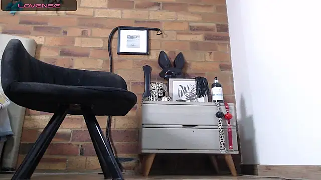 Girl Bondage online show from 03/09/26, 12:53