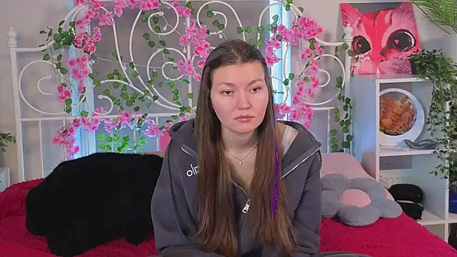 Snapshot of TobiMillinor chatting on 02/18/26, 07:37 TobiMillinor online show from 02/18/26, 07:37