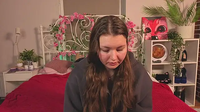 Snapshot of TobiMillinor chatting on 03/03/26, 08:04 TobiMillinor online show from 03/03/26, 08:04