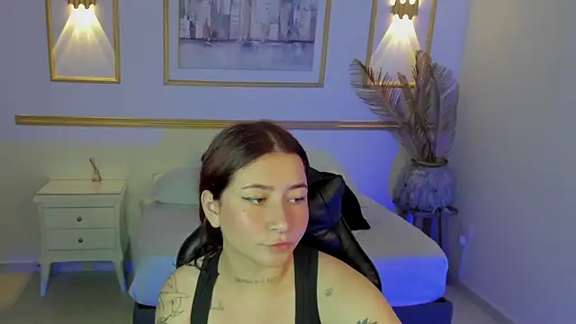 charlottee27  online show from 03/07/26, 02:19