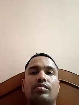 Mumbai handsom92 online show from 02/02/26, 04:17