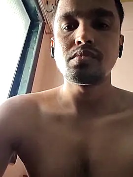 Mumbai handsom92 online show from 03/04/26, 08:53