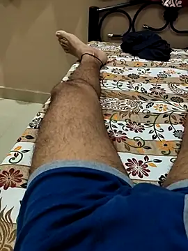 Mumbai handsom92 online show from 03/24/26, 04:56