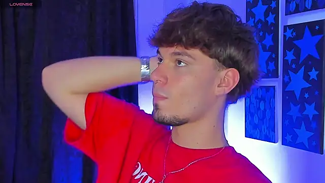 manu  05 online show from 04/20/26, 03:09