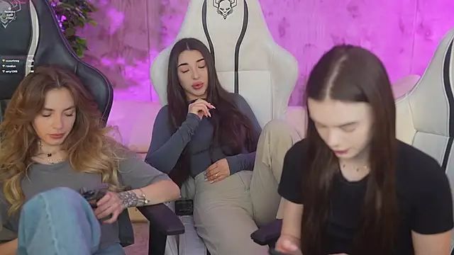 Zlata Sky online show from 02/22/25, 09:04