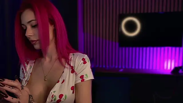 Snapshot of KaylieRosse chatting on 02/21/26, 06:20 KaylieRosse online show from 02/21/26, 06:20