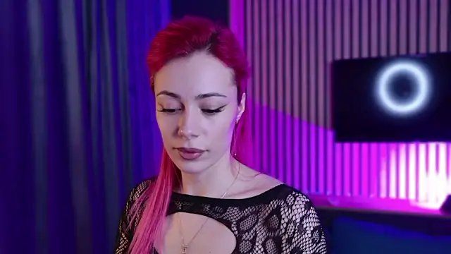 Snapshot of KaylieRosse chatting on 03/03/26, 07:20 KaylieRosse online show from 03/03/26, 07:20