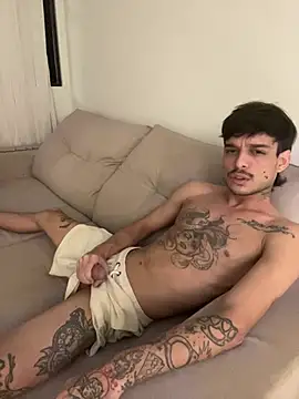 ruffvip online show from 04/12/26, 03:11