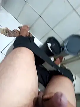 Snapshot of zacariastesao22 chatting on 02/27/26, 05:57 zacariastesao22 online show from 02/27/26, 05:57