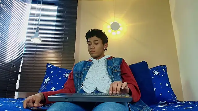 Damon Salvarote S online show from 04/02/26, 01:09