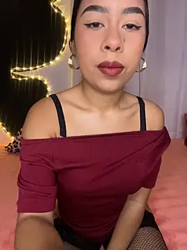 Snapshot of Katty_honey_ chatting on 02/23/26, 05:16 Katty honey online show from 02/23/26, 05:16