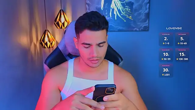 AndresRodriguez1 online show from 03/07/26, 12:46