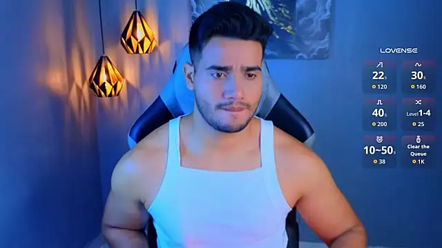 Snapshot of AndresRodriguez1 chatting on 04/20/26, 11:24 AndresRodriguez1 online show from 04/20/26, 11:24