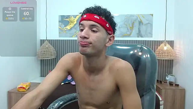 JDWhite18 online show from 03/05/26, 03:46