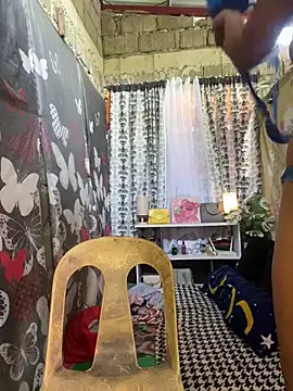 Queen-barbie online show from 04/05/26, 01:25