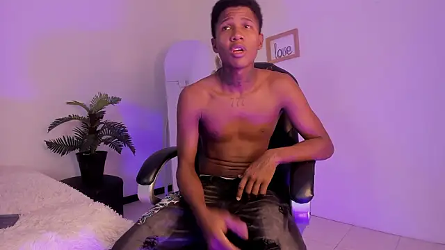 im oleiderr online show from 03/02/26, 04:14