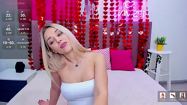 Snapshot of MIla_Stunning chatting on 02/06/26, 01:32 MIla Stunning online show from 02/06/26, 01:32