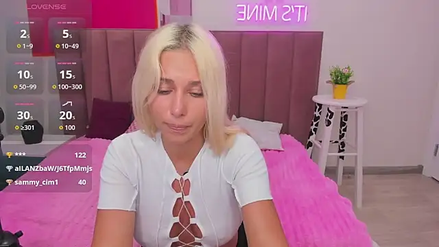 MIla Stunning online show from 06/11/26, 02:53