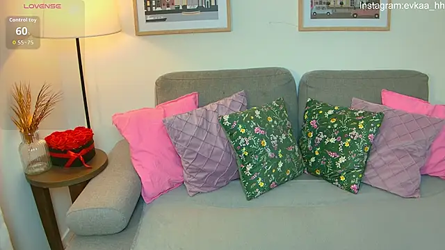 SinLuna  online show from 03/30/26, 06:20