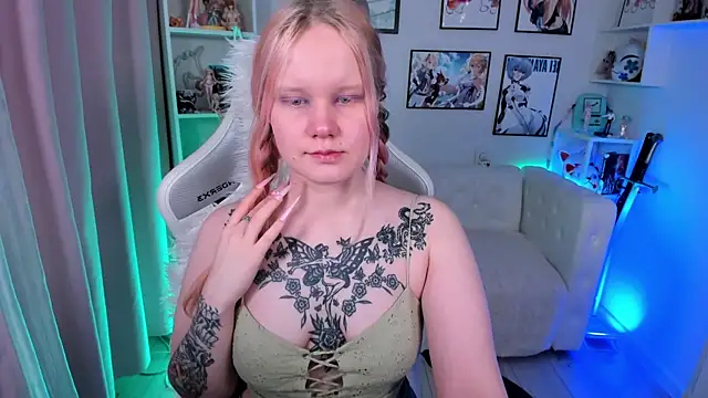 Snapshot of AnnieVibe chatting on 04/11/26, 05:39 AnnieVibe online show from 04/11/26, 05:39