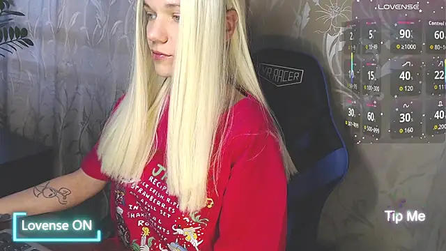 Shiny Victoria online show from 04/15/26, 10:33