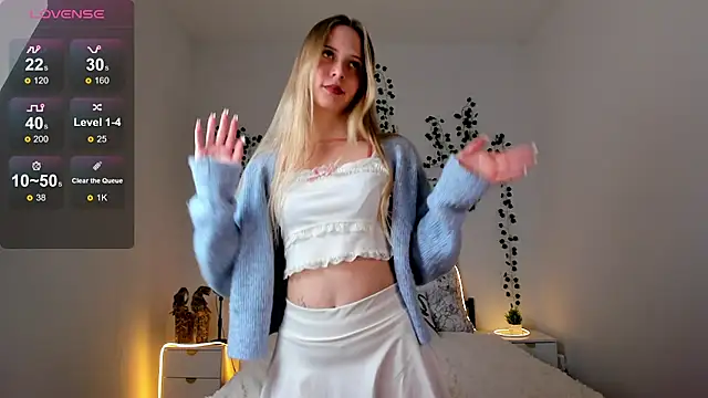 Snapshot of EllyMartinez chatting on 03/03/26, 04:46 EllyMartinez online show from 03/03/26, 04:46