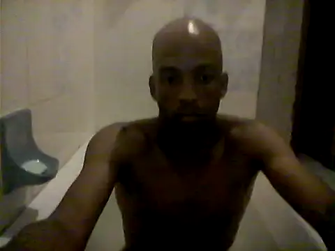 Snapshot of LanguidRunabout chatting on 02/09/26, 12:58 LanguidRunabout online show from 02/09/26, 12:58