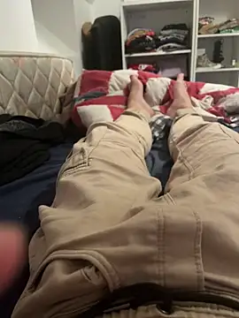 Enzo 2763 online show from 02/22/26, 01:42