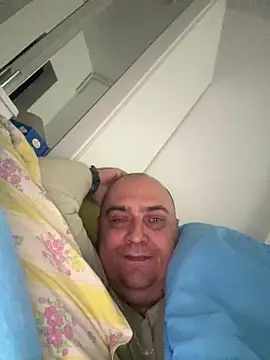 Snapshot of vitalik66679 chatting on 02/06/26, 07:23 vitalik66679 online show from 02/06/26, 07:23