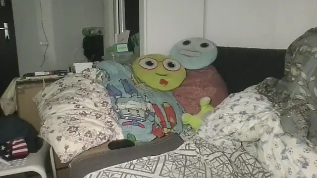 vitalik66679 online show from 03/23/26, 05:44