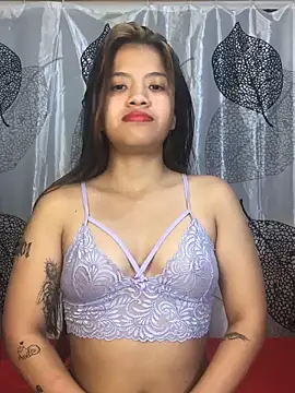 Vilu and Xuxi  online show from 04/19/26, 11:18