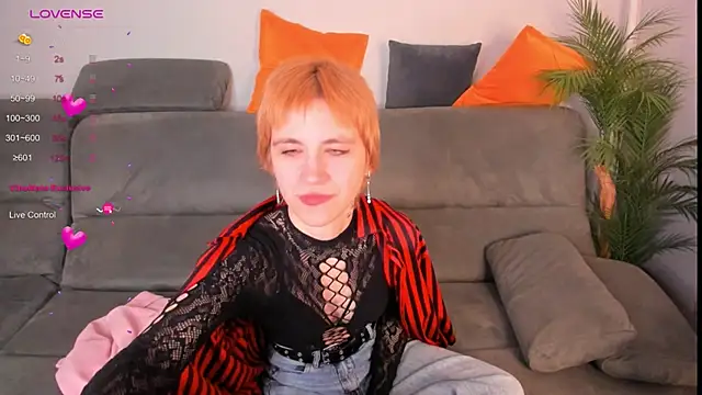 AutumnWhisper online show from 03/02/26, 08:37