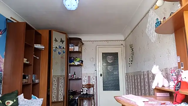 Snapshot of KathernSaulters chatting on 02/03/26, 06:11 KathernSaulters online show from 02/03/26, 06:11