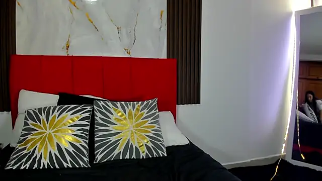 Atenis thompson online show from 03/03/26, 06:14