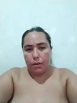 Snapshot of hot_girl_full chatting on 05/29/26, 12:52 hot girl full online show from 05/29/26, 12:52