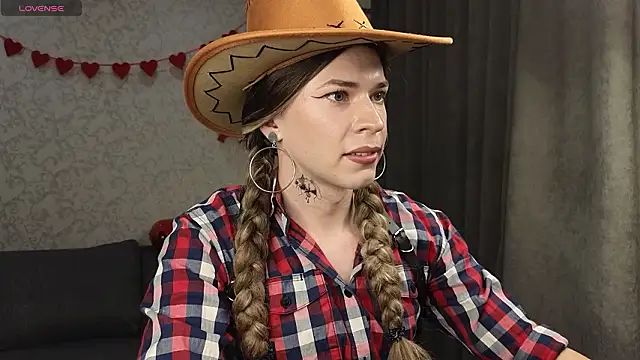 Anna inHear online show from 02/16/26, 04:36