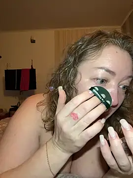 Snapshot of BBBWOOW chatting on 02/09/26, 11:53 BBBWOOW online show from 02/09/26, 11:53