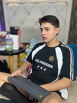 Snapshot of Samu_Hott chatting on 03/03/26, 08:26 Samu Hott online show from 03/03/26, 08:26