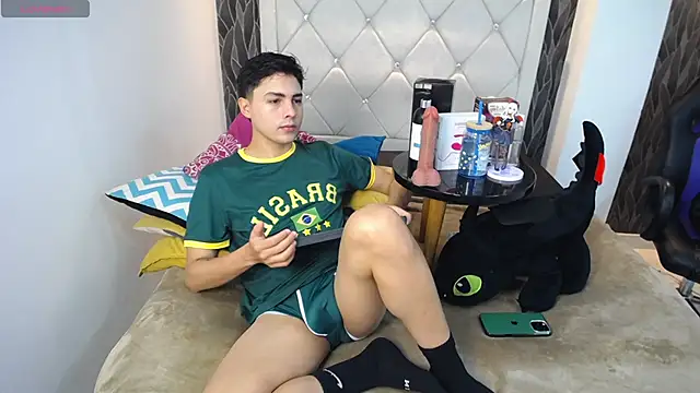 Samu Hott online show from 03/18/26, 08:34