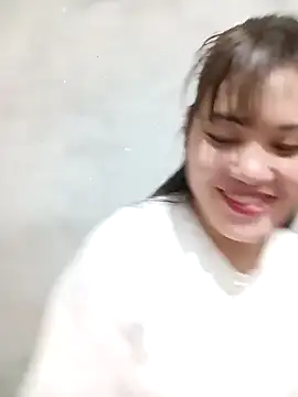 Snapshot of Anna_516 chatting on 02/15/26, 01:02 Anna 516 online show from 02/15/26, 01:02