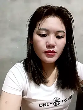 Snapshot of Anna_516 chatting on 02/25/26, 12:09 Anna 516 online show from 02/25/26, 12:09