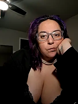 Snapshot of RavenOnyx chatting on 02/08/26, 03:10 RavenOnyx online show from 02/08/26, 03:10