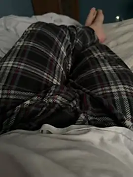 Snapshot of mgross8966 chatting on 02/10/26, 01:48 mgross8966 online show from 02/10/26, 01:48